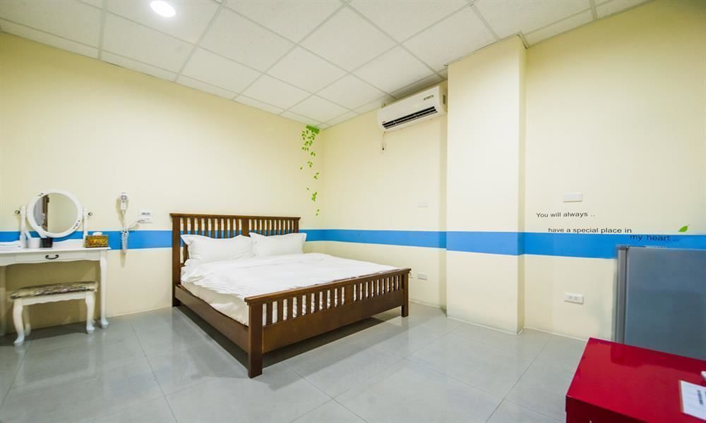 Station Backpackers Hostel Hualien Exterior foto